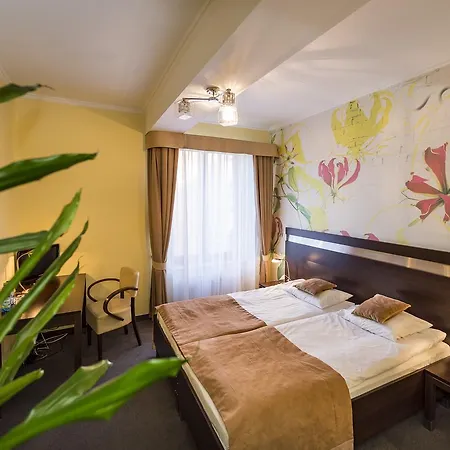 Restauracja Teczowa 3* Luban (Luban)