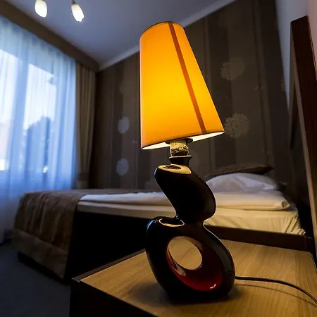 Restauracja Teczowa 3*