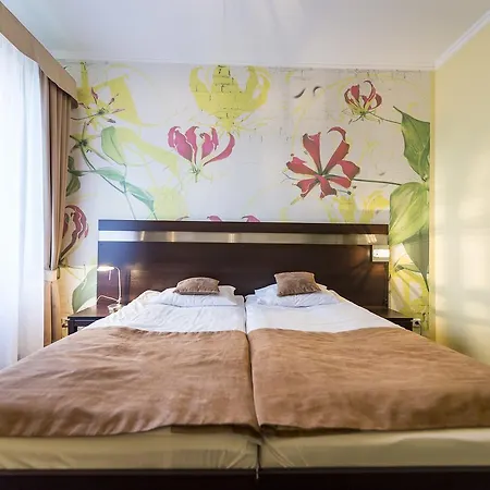 Restauracja Teczowa 3* Luban (Luban)